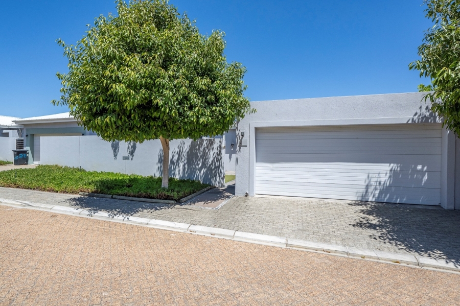 3 Bedroom Property for Sale in Burgundy Estate Western Cape